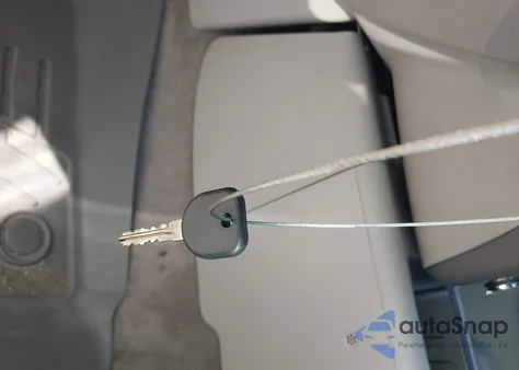 2009 GMC Yukon Hybrid from USA, damaged, VIN 1GKFC135X9R164755